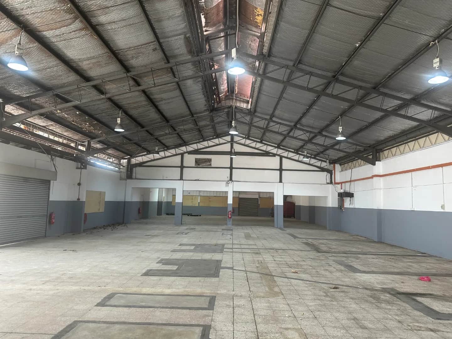 Semi-Detached Warehouse for Sale in Petaling Jaya (Seksyen 51A, Showroom Potential, SS2 Catchment)